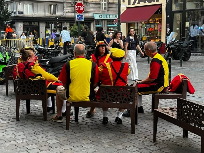 Brüksel Ommegang'ı: Kafelerin ve Brasserielerin Ardındaki Belçika'nın En Eski Geleneklerinden Birinin Hikâyesi