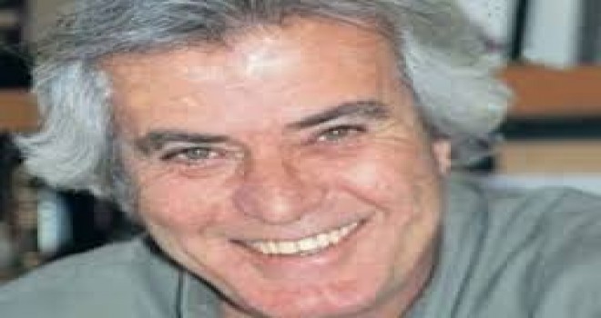 Tarık Akan hayatını kaybetti!