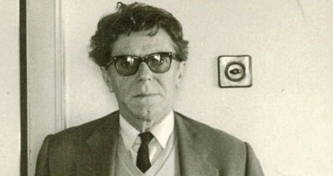Bayrak Şairi" Arif Nihat Asya