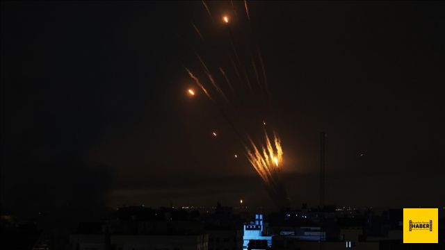 İsrail'in Kanal 12 televizyonu: Hamas'ın saldıracağına dair kesin bilgi Şin-Bet'e 7 Ekim'den önce ulaştı