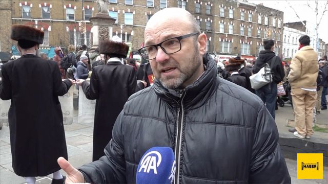 Güney Afrikalı eski Yahudi milletvekili Feinstein'a göre, İsrail apartheidi, ülkesindekinden daha zalimce