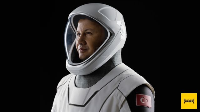 İlk Türk astronot Alper Gezeravcı, uzayda "tarih yazmaya" başladı