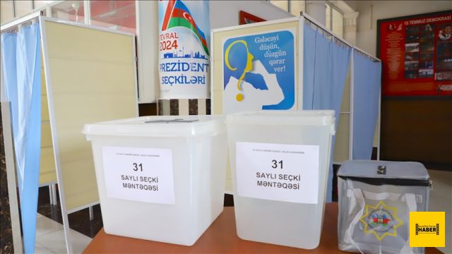 Azerbaycan'da cumhurbaşkanı seçimi için oy verme işlemi başladı