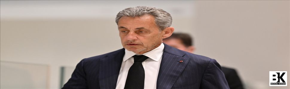 Hapis cezası kesinleşen eski Fransa Cumhurbaşkanı Sarkozy’nin onur nişanı geri alındı