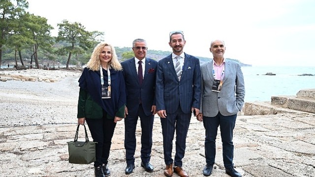 İş dünyası Kemer’de bir araya geldi