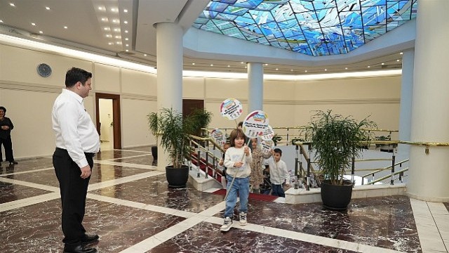 Kadıköylü miniklerden çocuk hakları mesajı...