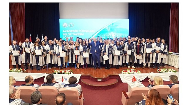 Rektör Prof. Dr. Budak, “Ege Üniversitesinin hedefi uluslararası sıralamalarda ilk 500’de yer almak”