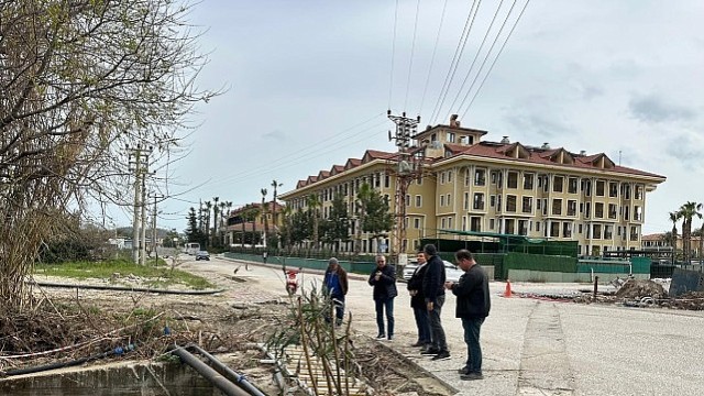 Başkan Topaloğlu ilçe genelinde incelemelerde bulundu