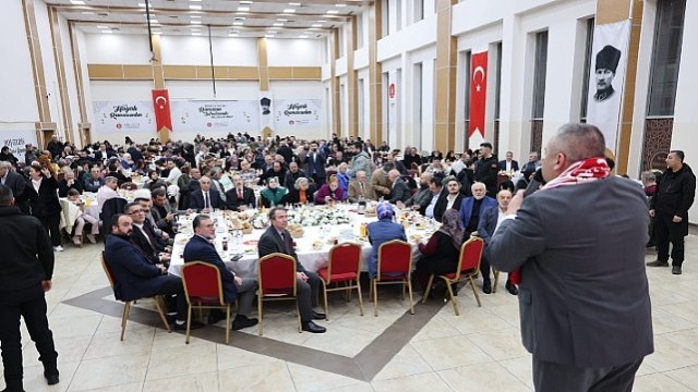 Başkan Özarslan İftarda Sivaslılarla Buluştu