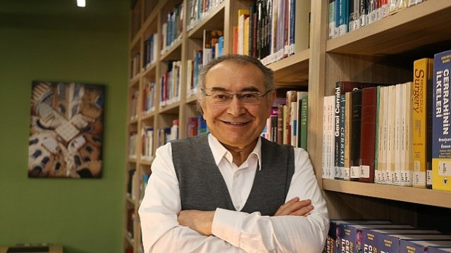 Prof. Dr. Nevzat Tarhan: “Hafif bir vesvese faydalıdır!”