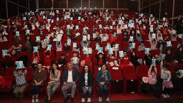 Minikler, ’Kızıl Kaptan’ ile hayal yolculuğuna çıktı