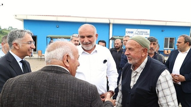 Canik Belediyesi Kurban Pazarı’na Büyük Rağbet