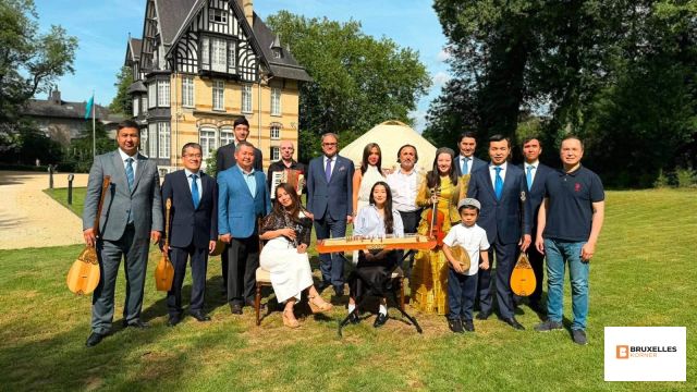 Dombra Day Celebrated in the Heart of Europe