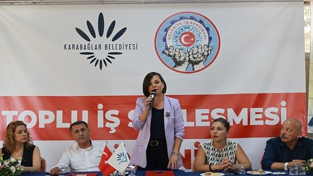 Karabağlar Belediyesi’nde toplu iş sözleşmesi sevinci