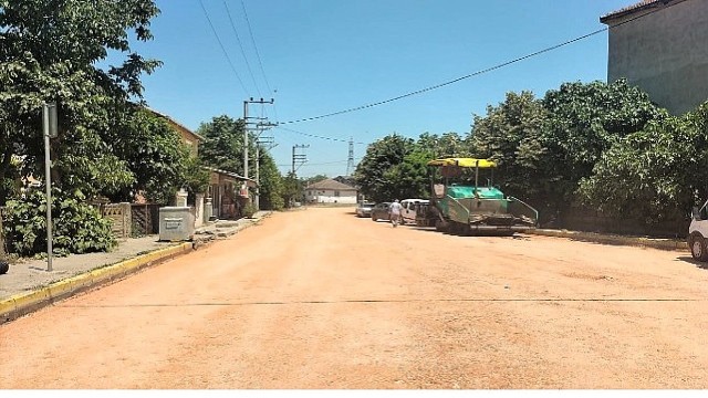 Kartepe Uzunbey’de Reform Caddesi yenileniyor