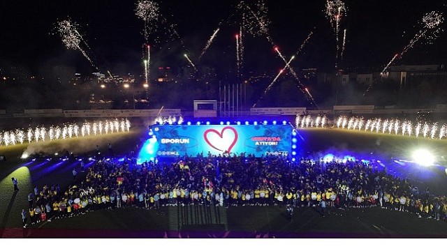 Başkan Altay 2. Spor Okulları Olimpiyatları Açılışında Gençlere Seslendi: “Kurduğunuz Dostluklar Bütün Madalyalardan Daha Değerlidir”