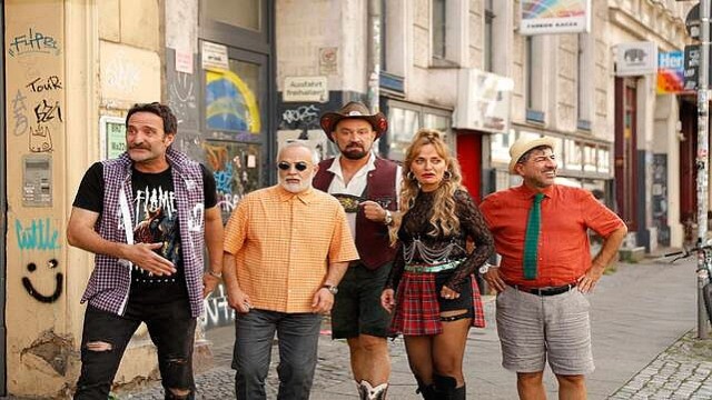 Çakallarla Dans 8: Şututgart Çıkarması’nın afişi yayınlandı