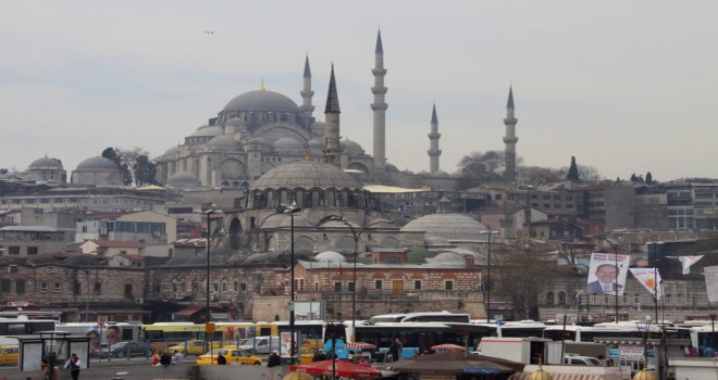 Belçika'da öğrencilerini İstanbul'a götüren öğretmenler hakkında soruşturma başlatıldı