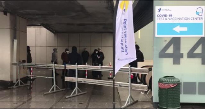 Belçika'da yetişkin nüfusun yarısı aşılandı