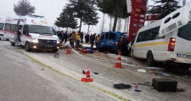 Bir acı haber de Çorum'dan: 1 şehit, 13 yaralı