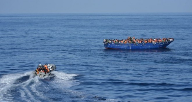 Akdeniz'de facia: En az 70 göçmen boğuldu