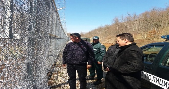 Türkiye Bulgaristan Sınırına 270 Kilometrelik Tel Örgü