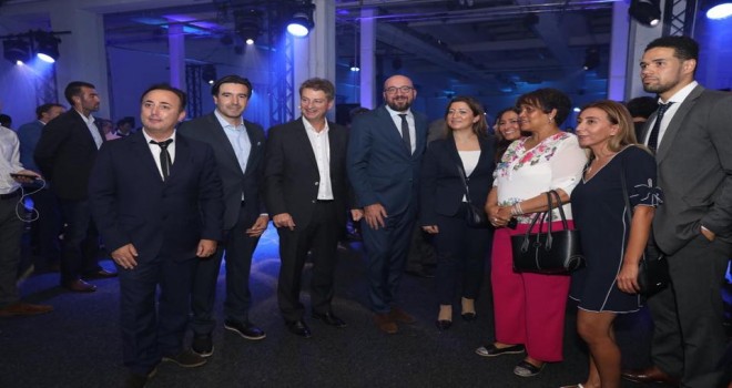 Belçika Başbakanı Charles Michel, istifa kararı aldığını, dilekçesini 'hemen' Kral'a sunacağını duyurdu.