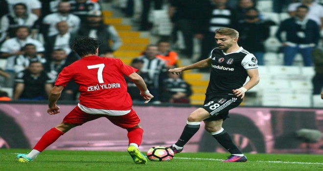 Caner Erkin'den kötü haber var!