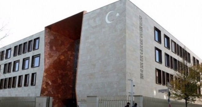 İşte Berlin Büyükelçiligi'ne atanan isim
