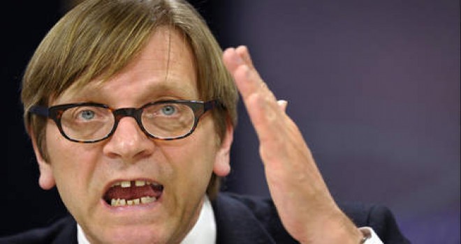 Verhofstadt AP Başkanlığı İçin Yarışacak
