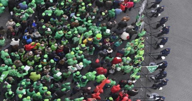 Belçika'da Çalışanlardan Ulusal Protesto