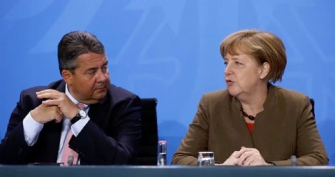 Merkel: 'Türkiye 15 Temmuz Konusunda Haklı'