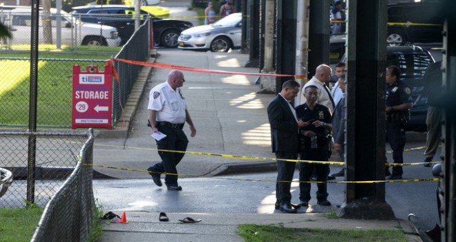 New York'ta bir imam ve yardımcısı öğlen namazından sonra öldürüldü
