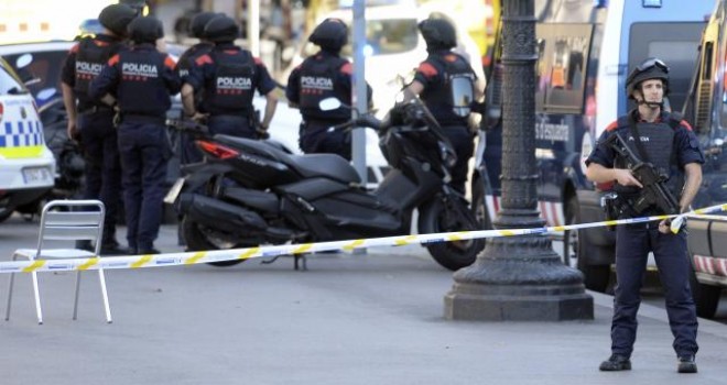 Barcelona'da ikinci saldırı girişimi: 5 şüpheli öldürüldü
