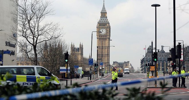 Londra'yı hedef alan saldırganın kimliği açıklandı