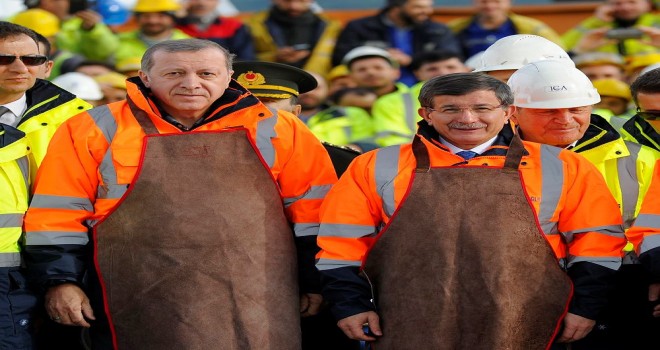 3. Köprü'de son tabliye yerleştirildi