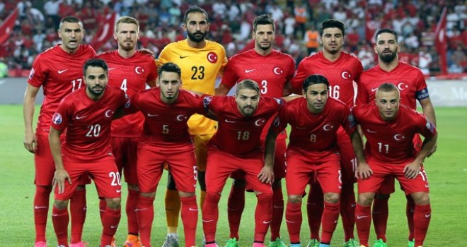 TFF, EURO 2016'da Şampiyonluk Gelirse 750 Bin Euro Prim Verecek