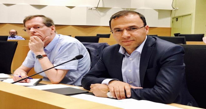 BT8 Walon Parlamentosu'na takıldı