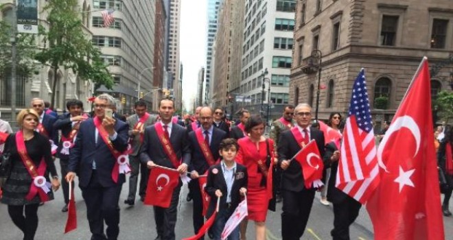 35. Türk Günü Yürüyüş ve Festivali Başladı