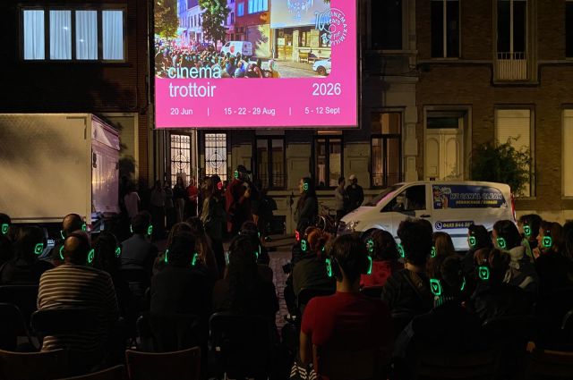 A Film on the Pavement: Unerasable!