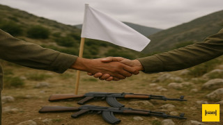 PKK, örgütü feshetme ve silahlı mücadeleye son verme kararı aldığını açıkladı