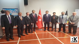 Belçika Diyanet Vakfı’nın geleneksel bayramlaşma töreni geniş katılımla gerçekleşti