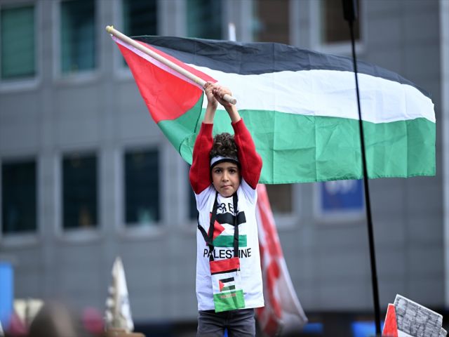 AB'nin kalbi Brüksel'de Filistinlilere destek gösterisi