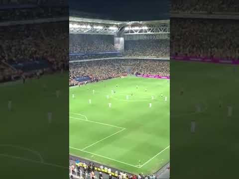 Fenerbahçe - Dinamo Kiev | Vladimir Putin tezahüratı